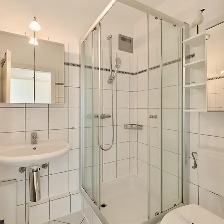 Gorch-fock-str 31 4 Apartment *